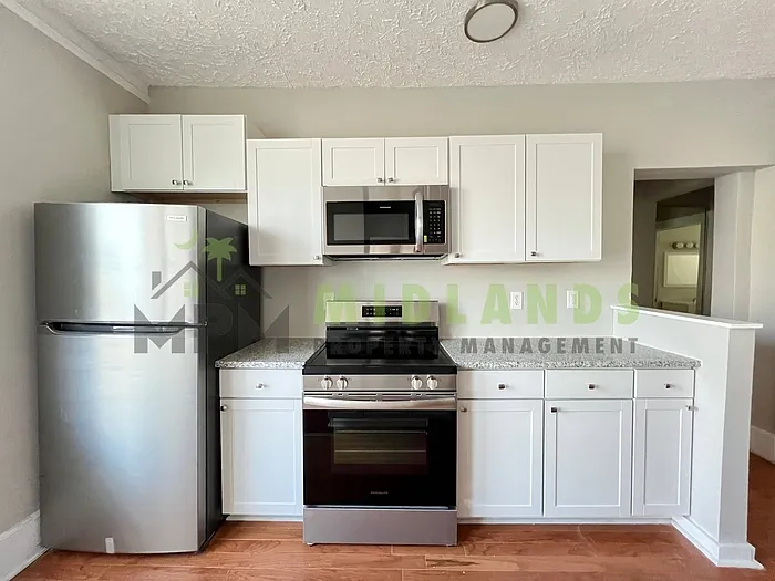 2326 Stark St #A — Photo 25