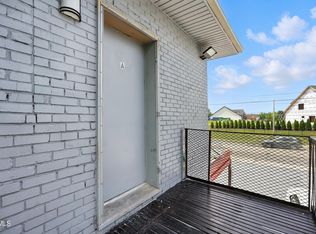 2728 E Center St #A, Kingsport, TN 37664