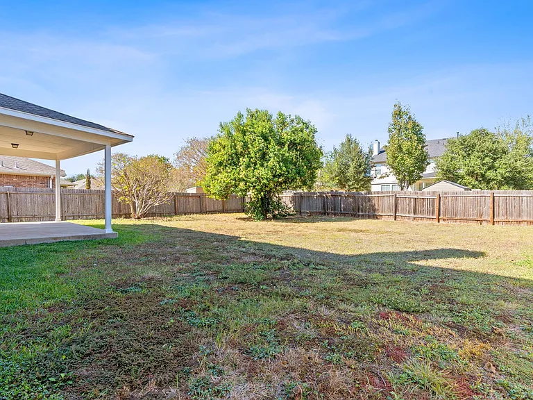 10808 Chippenhook Ct — Photo 9