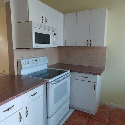 3rd image of 139 Richardson St SE
