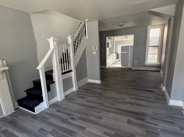 541 S 15th St, Harrisburg, PA 17104