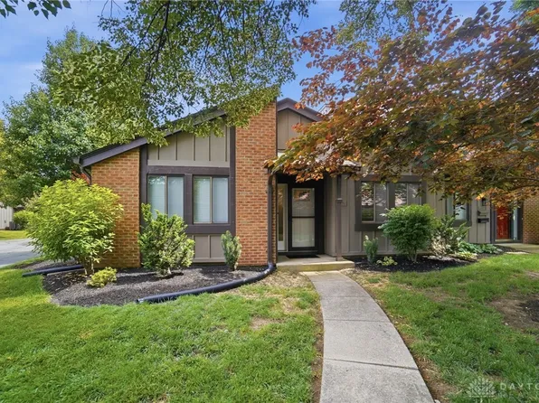 6071 N Quinella Way, Dayton, OH 45459