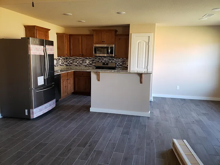 433 Red Robin St #433 — Photo 5