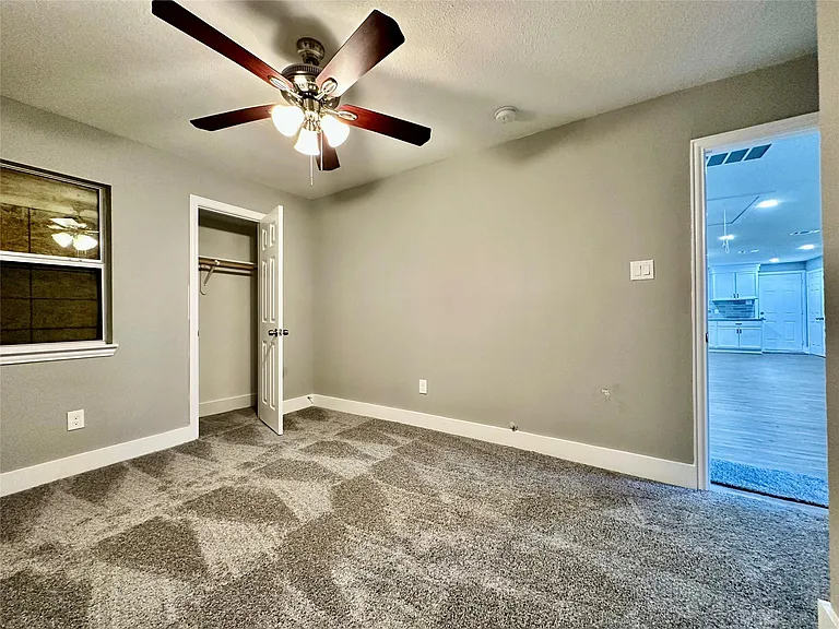10210 Ashville Dr — Photo 6