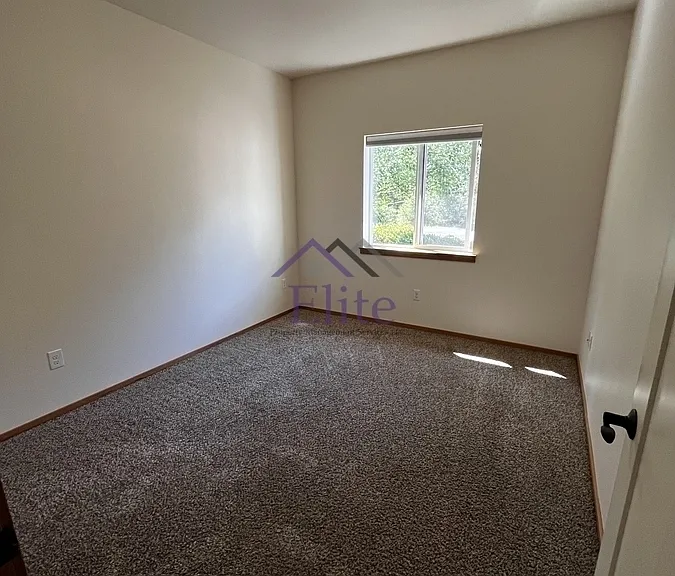 251 W Berry Ridge Rd — Photo 20