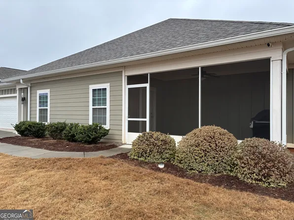 438 Nandina Ct, Warner Robins, GA 31088