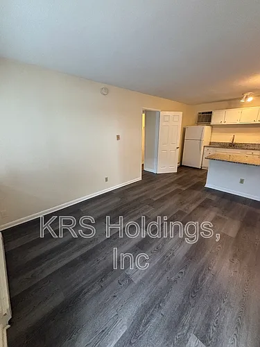 605 W Ocean View Ave #11 Photo 1