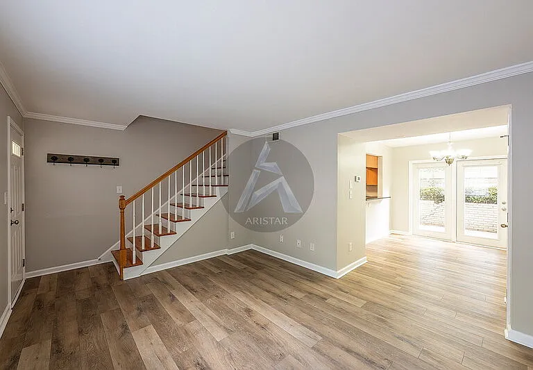 6940 Roswell Rd #13F — Photo 5