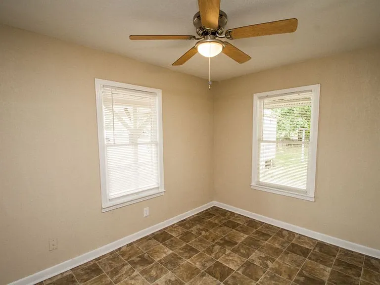 3030 Martin Luther King Dr — Photo 6