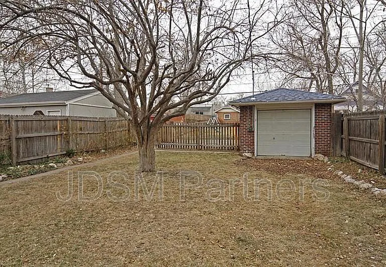 3319 Lowell Blvd #B — Photo 3