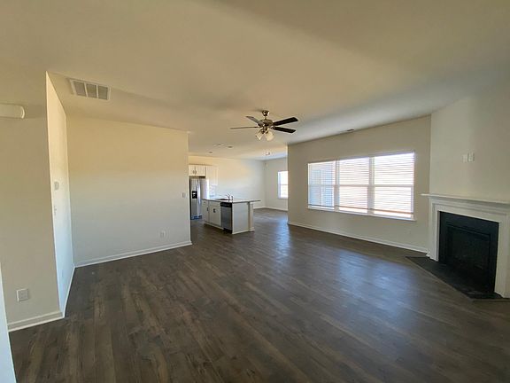 3rd image of 8481 Bramble Berry Ln