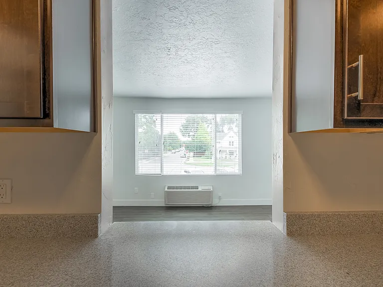 Windsor Salt Lake City Apartments — Photo 10