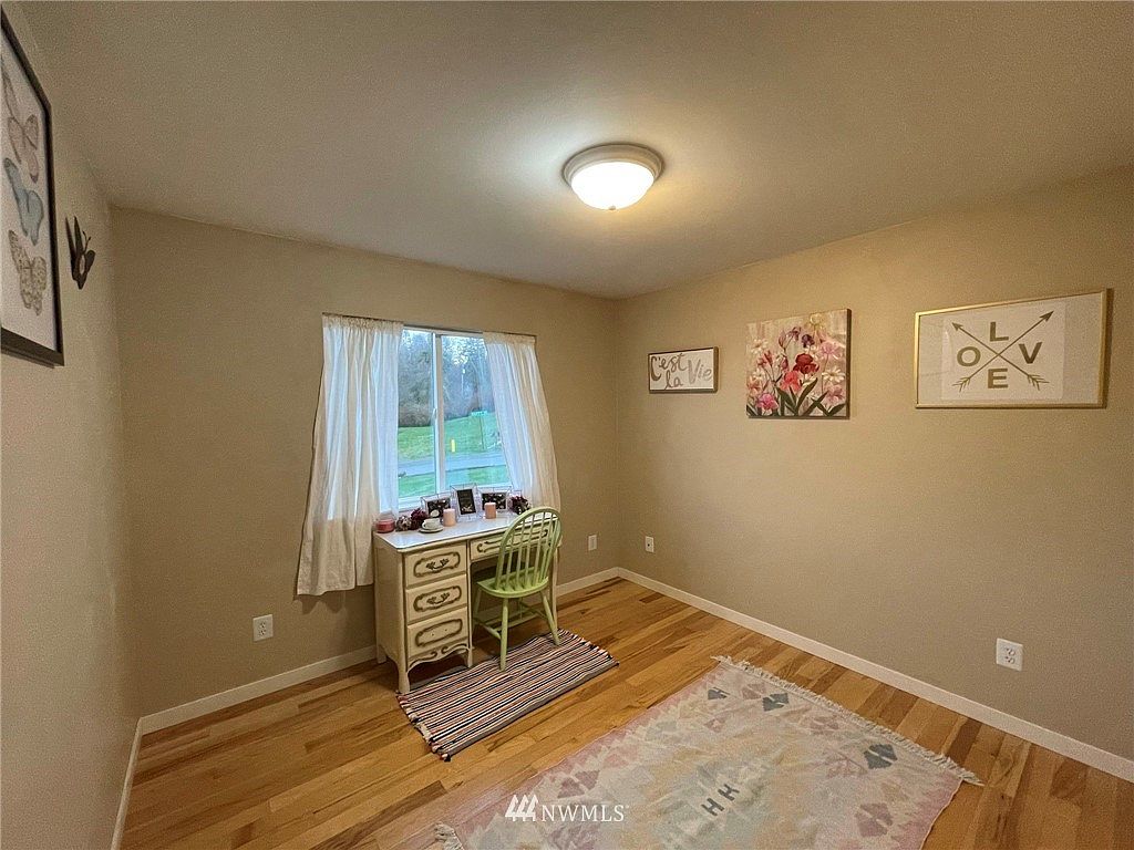 Oak Harbor, WA 98277