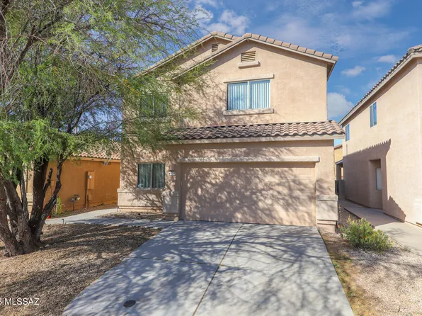 8424 S Egyptian Dr, Tucson, AZ 85747