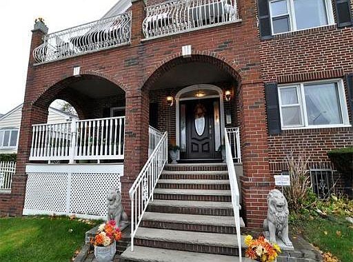 3rd image of 77 Lynn Shore Dr