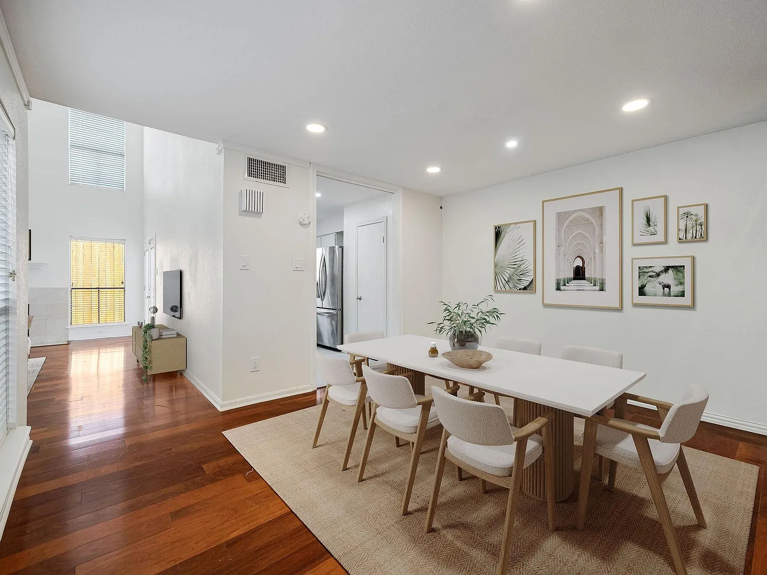 2 bed, 2.5 bath, 1766 sqft, $2,500 — Photo 2