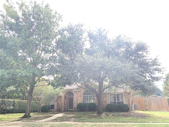3rd image of 5614 Exeter Dr