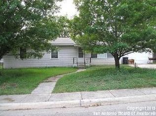 111 Oakwood Dr, San Antonio, TX 78228