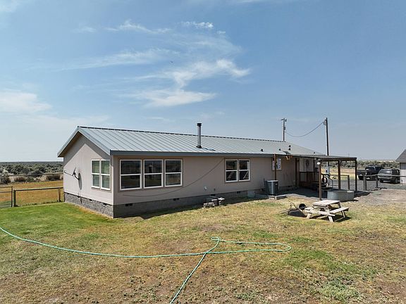 3rd image of 66757 Quincy Rd