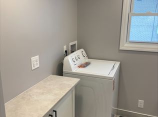 9010 Maple St, Pittsburgh, PA 15239