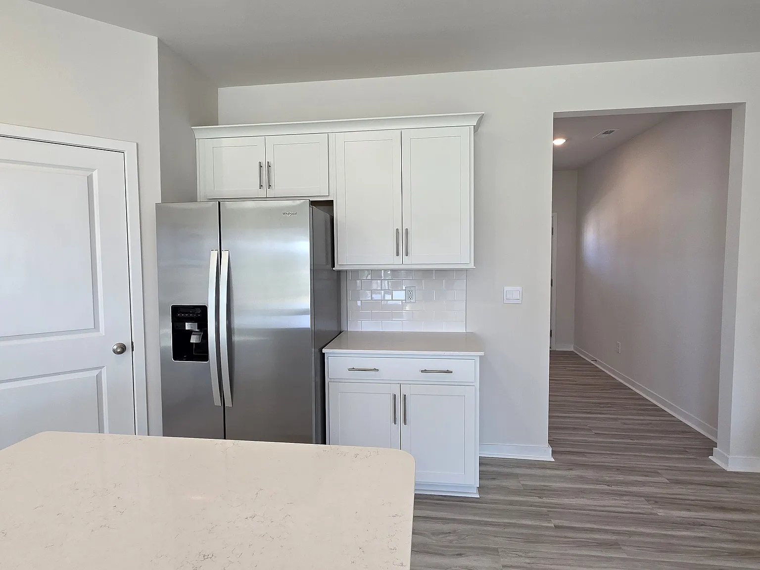 5 bed, 2511 sqft, $2,650 — Photo 4