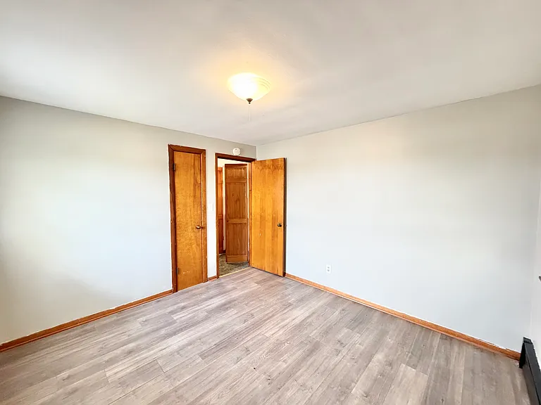 74 Newman St #4 — Photo 14