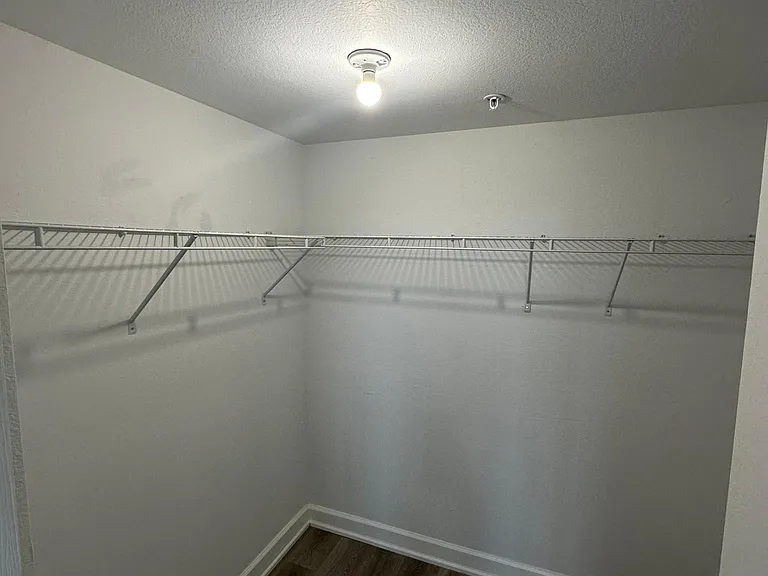21050 SW 87th Ave #208 — Photo 6