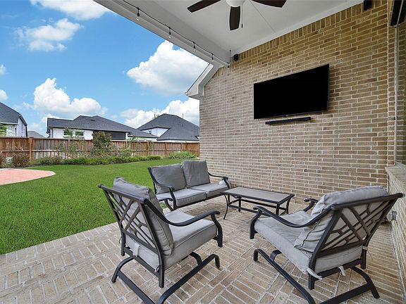5th image of 4611 Silver Moon Dr