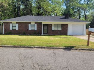 2406 Taft St, Van Buren, AR 72956