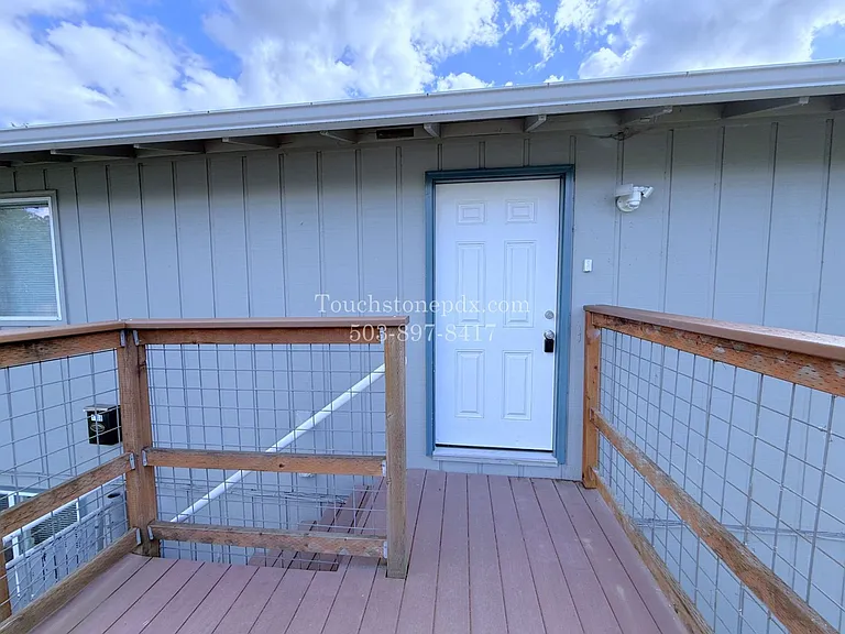 1106 Jefferson St — Photo 23
