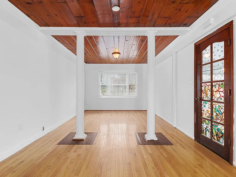 6138 Beachway Dr — Photo 9