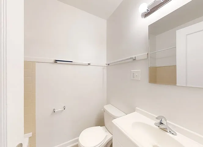 5528-5532 S. Everett Avenue — Photo 47