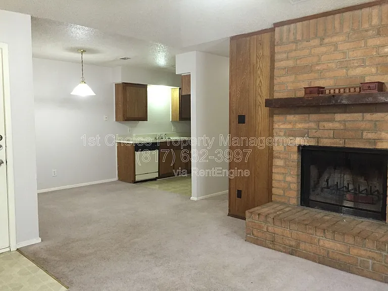 7704 Jennifer Ln — Photo 7