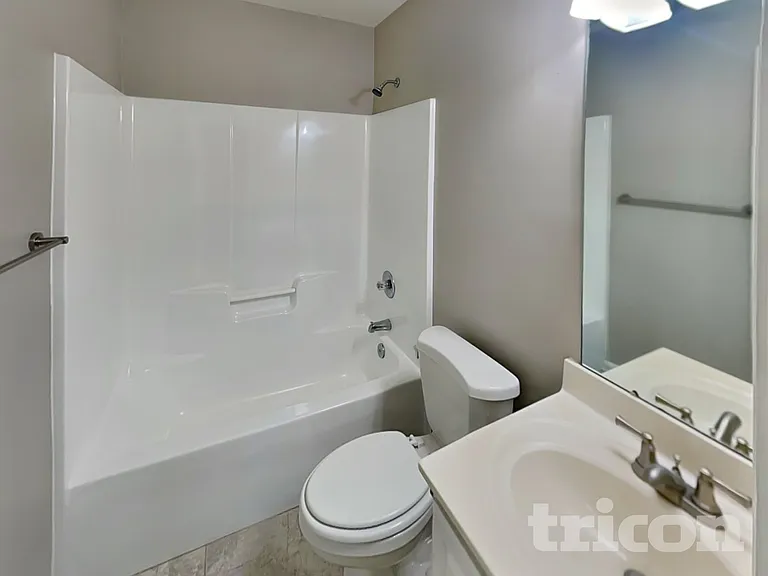 7198 Oxford Bluff Dr — Photo 12