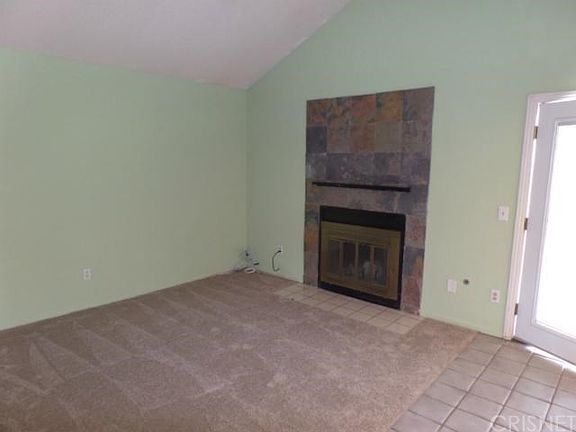 4th image of 20040 Gilbert Dr