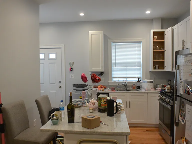 6 Islington St — Photo 3