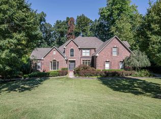 1589 Woodridge Pl, Birmingham, AL 35216