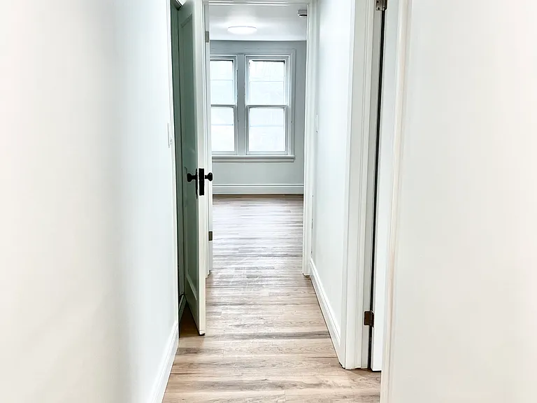 5 Renwick Ave #3 — Photo 10