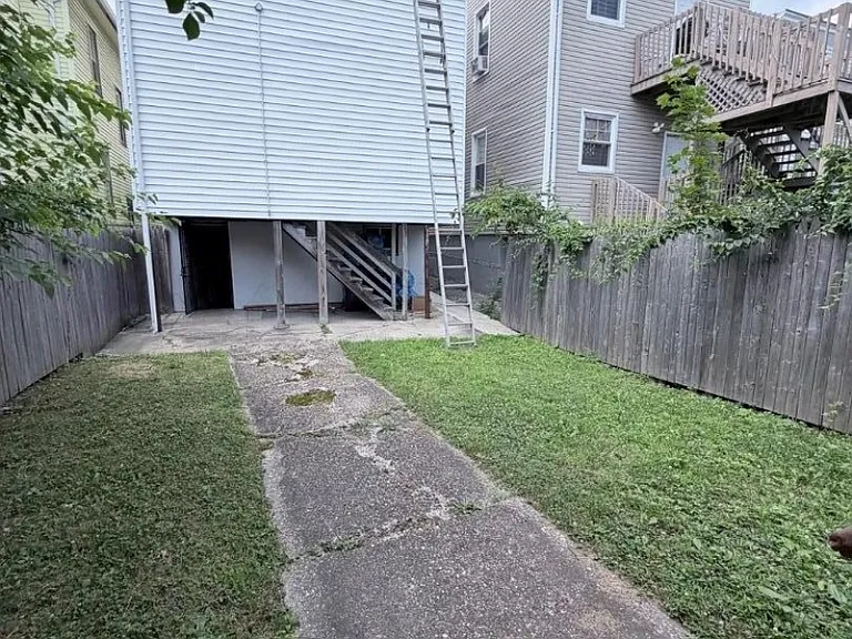 16 Smith St — Photo 12
