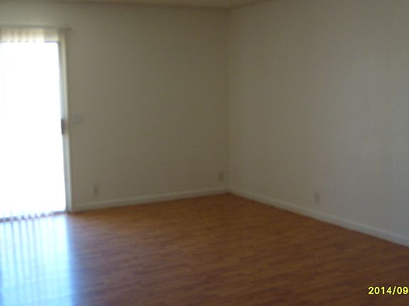 3rd image of 7304 W Vogel Ave