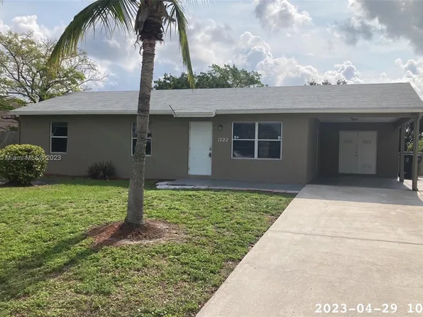 1722 Plantation Dr, West Palm Beach, FL 33417