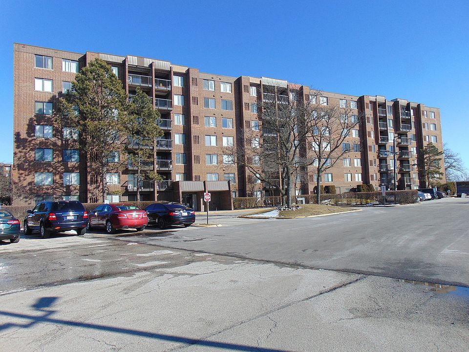 1st image of 400 Park Ave APT 619