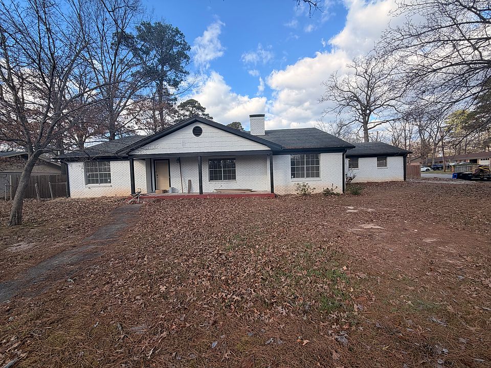 1st image of 705 Coleman Dr