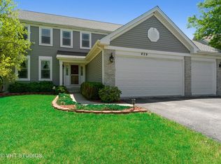 429 Ashford Ln, Grayslake, IL 60030