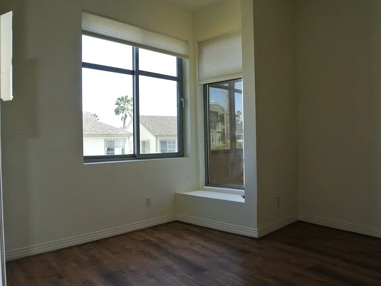 495 S Cleveland St S #101 — Photo 11