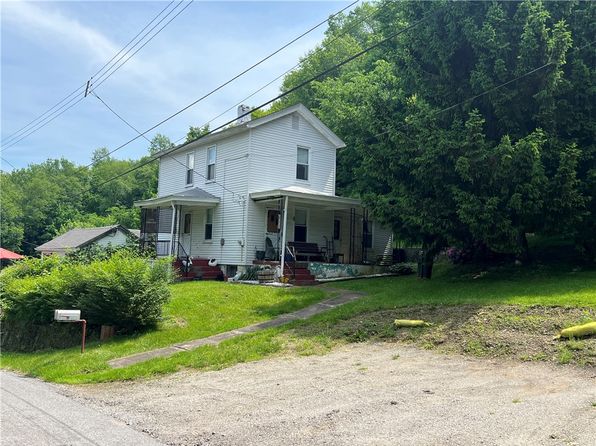 3116 30th St, New Brighton, PA 15066