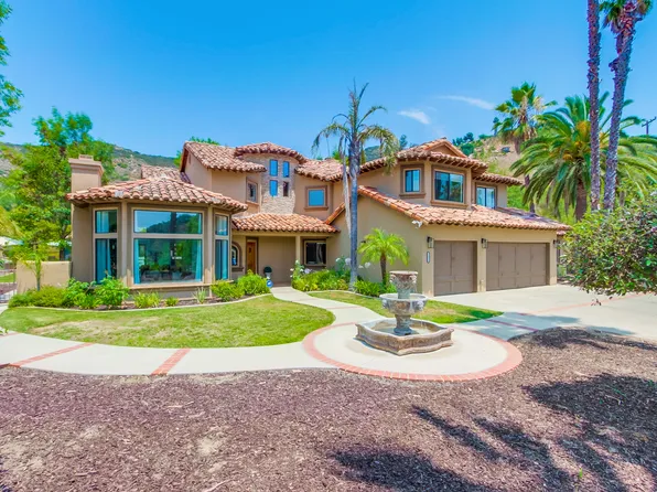 11379 Reidy Canyon Pl #M, Escondido, CA 92026