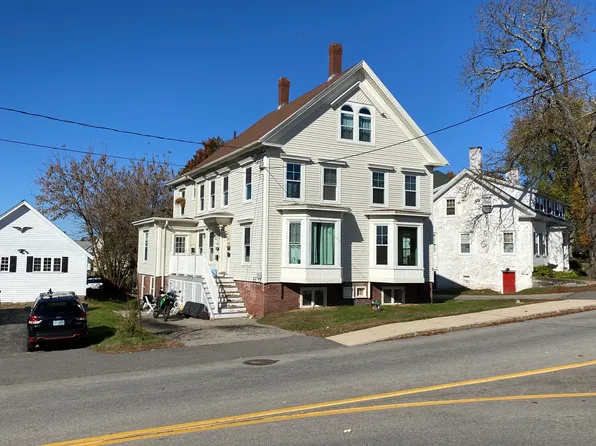 3 Chestnut St APT 3, Dover, NH 03820