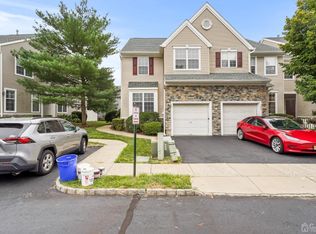 501 Dahlia Cir, Dayton, NJ