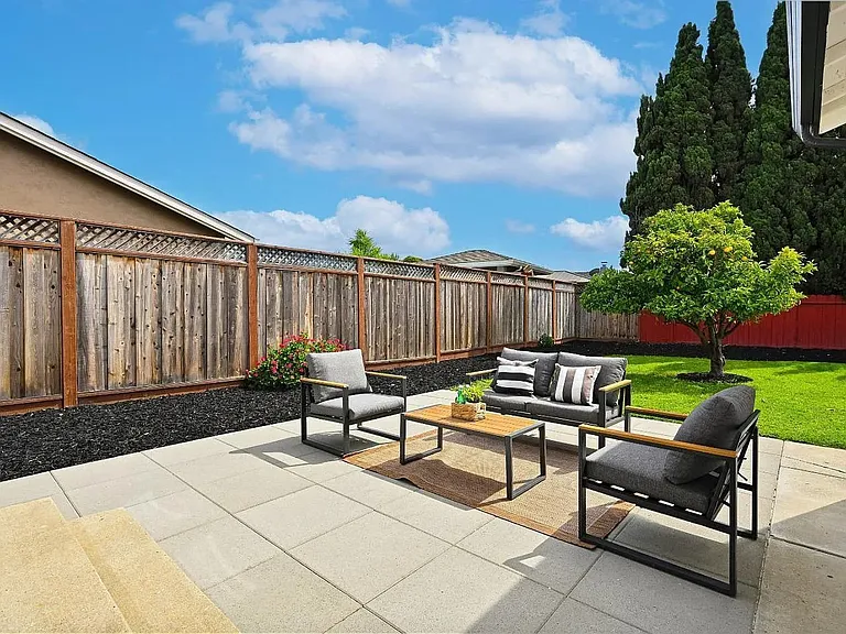 35883 Vinewood St — Photo 30